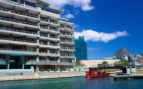 Canal Quays 606 Apartment On V&A Waterfront Canals